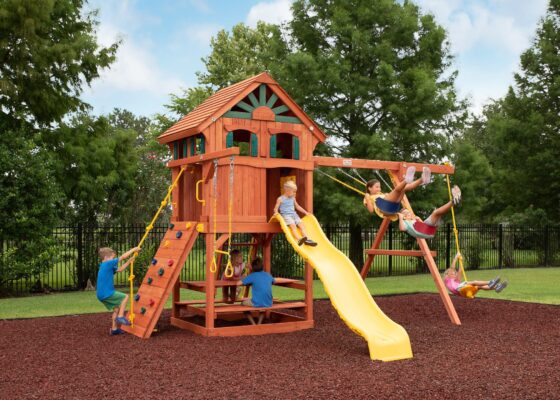 Parrot island fort with treehouse panels scaled