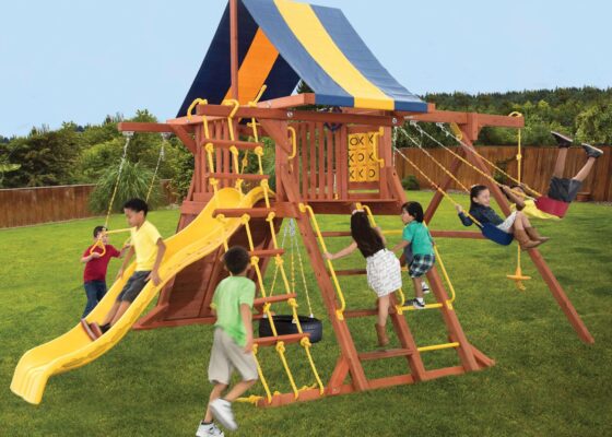 Pg 25 Parrot Island Playcenter Config 2 Tarp