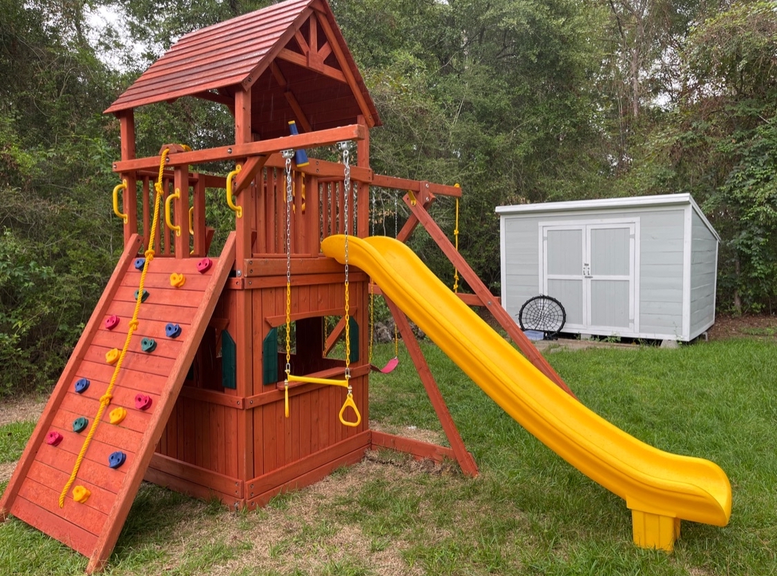 Spring TX 2 Tree Frogs Swing Sets Install